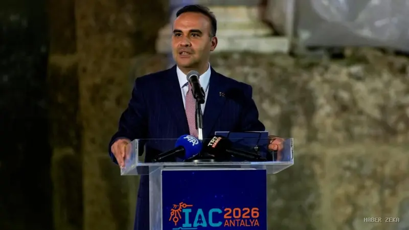 Bakan Kacır'dan IAC 2026 Değerlendirmesi: "Bugüne Kadarki En Büyük Uzay Kongresi"