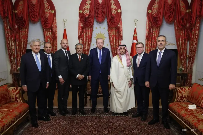Erdoğan'dan Kritik Dışişleri Bakanları Toplantısı: Bölgesel İş Birliği ve Güncel Konular Masada