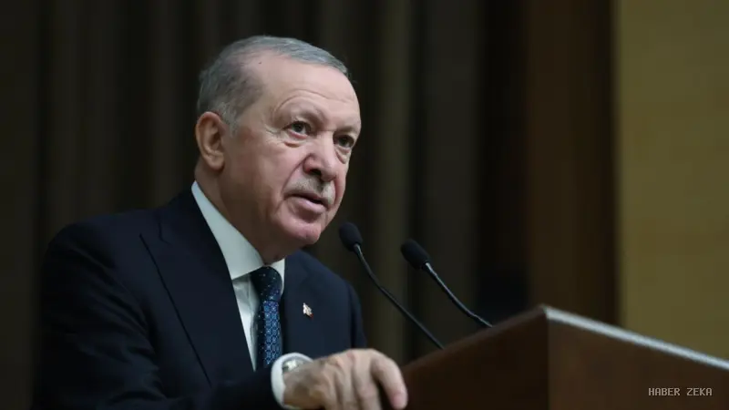 Erdoğan'dan Muhtarlara Külliye'de Sıcak Karşılama: "Demokrasinin Uç Beyleri ile Bağı Diri Tuttuk"