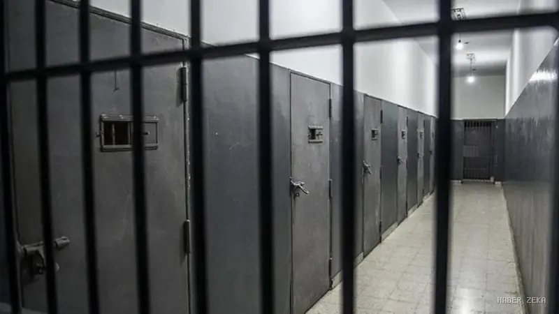 İsrail Hapishanelerinde Çocuklar Tek Kişilik Hücrelerde Tecrit Ediliyor: Vahim Uygulama Gözler Önüne Serildi