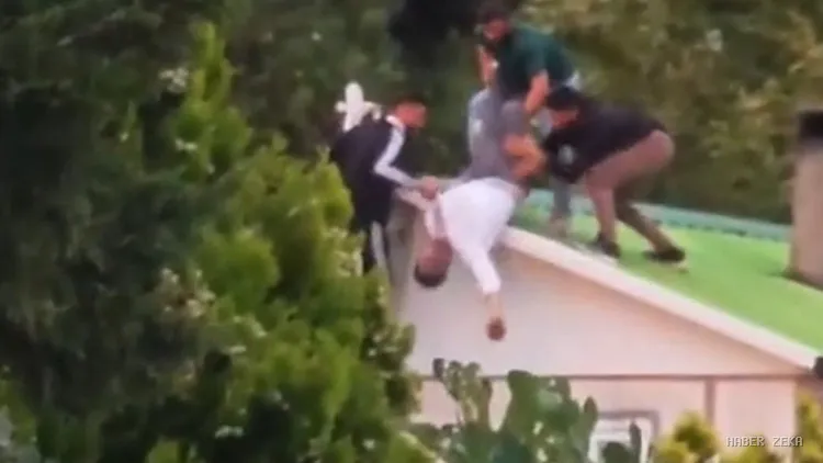 Sakarya'da Çatı Temizliği Faciası: Akıma Kapılan Genç Hayatını Kaybetti