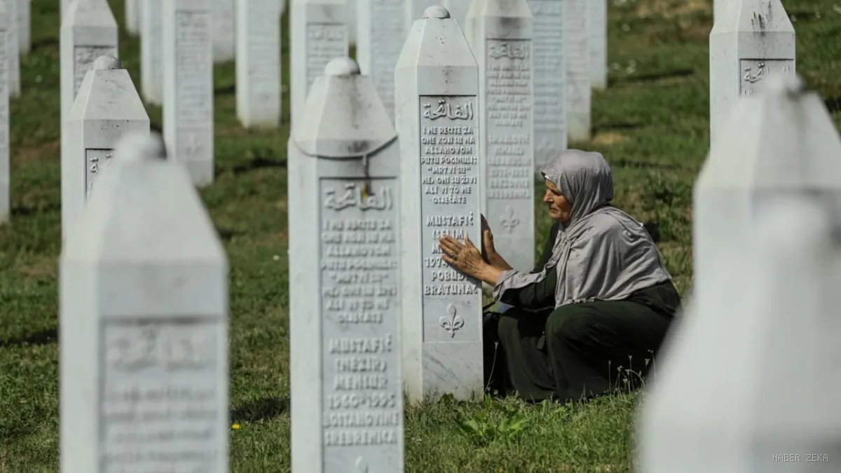 Srebrenitsa Anıt Merkezi'ne Baskın Tehdidi: Emir Suljagic'ten Çarpıcı İddialar