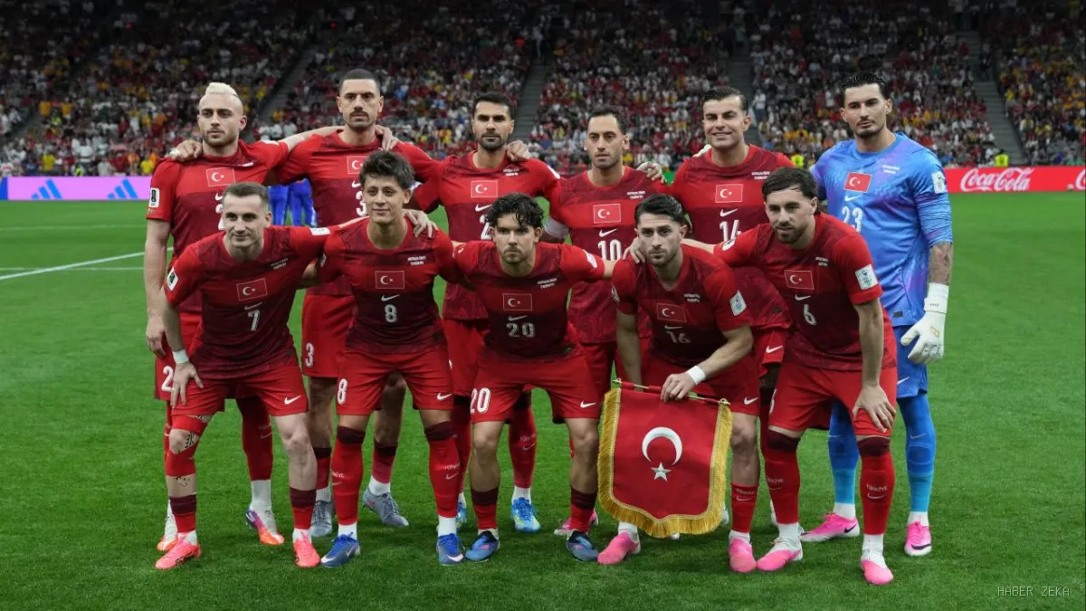 Türkiye, Zinedine Zidane'lı Fransa Karşısında Sahaya Çıkıyor