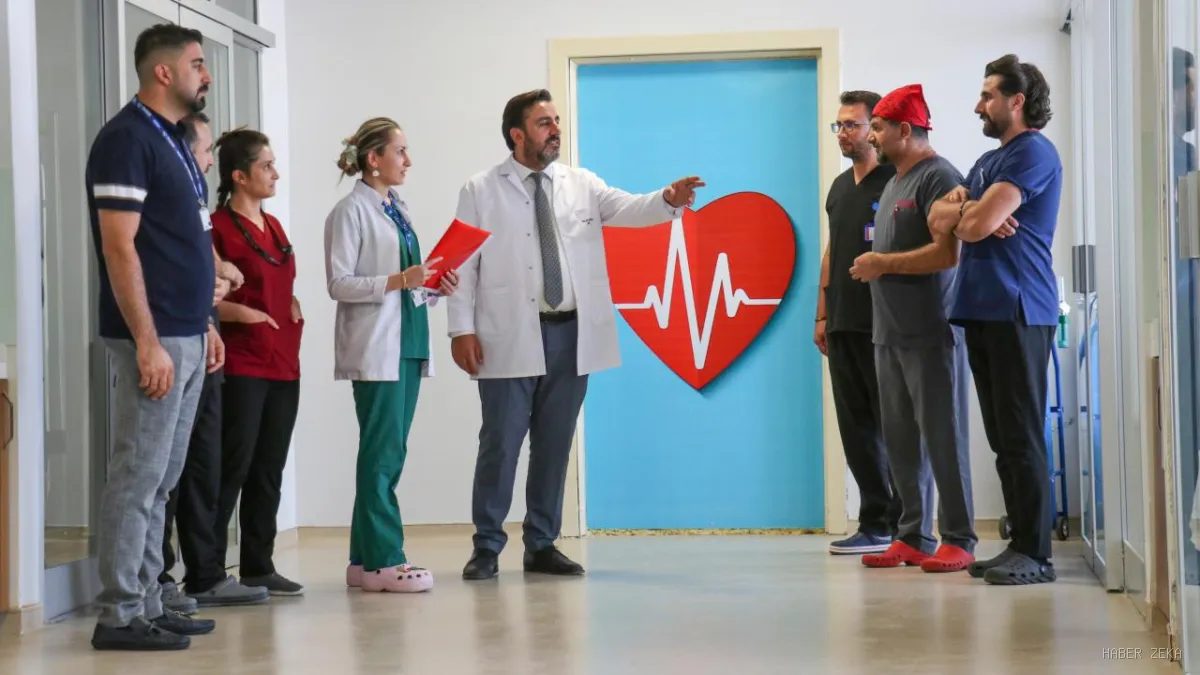 Türkiye'de 117 Kalp Merkeziyle Hayat Kurtaran Hizmet: Erken Tanıdan Nakle Kapsamlı Tedavi